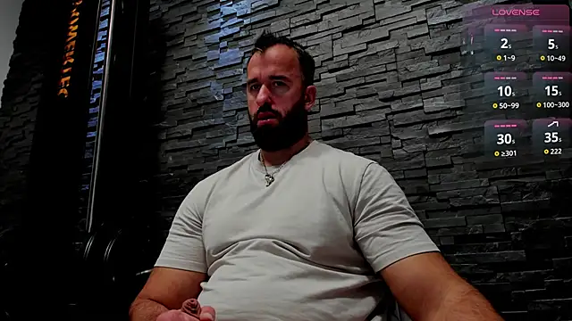 Snapshot of David_Big_Daddy chatting on October 2025 09:20:01 PM David Big Daddy online show from October 2025 09:20:01 PM