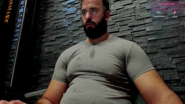 Snapshot of David_Big_Daddy chatting on November 2025 06:01:01 PM David Big Daddy online show from November 2025 06:01:01 PM