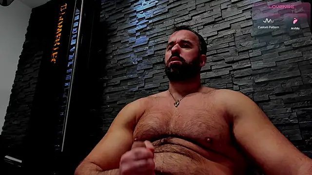 Snapshot of David_Big_Daddy chatting on December 2025 04:39:02 AM David Big Daddy online show from December 2025 04:39:02 AM