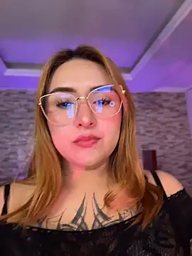 vanesaa blake online show from May 2026 03:25:02 AM