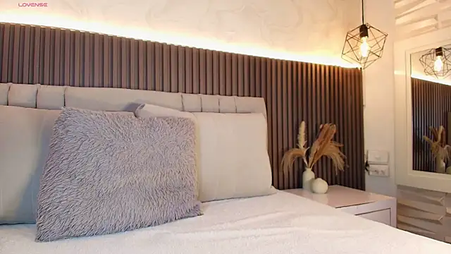 SHANONCLARK online show from January 2026 07:16:02 PM