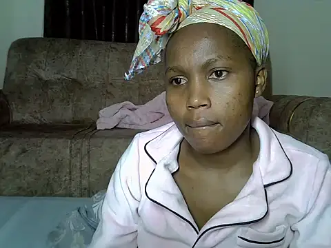 Snapshot of AurelAda chatting on February 2026 11:05:02 PM AurelAda online show from February 2026 11:05:02 PM