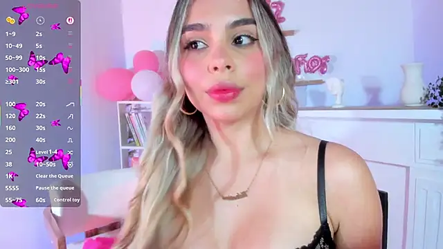 crisbell lopez online show from June 2026 12:37:01 AM