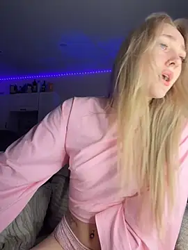 Snapshot of Good__Girl_ chatting on February 2026 09:28:01 AM Good Girl online show from February 2026 09:28:01 AM