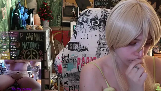 ShiroiFubuki online show from March 2025 09:38:02 AM