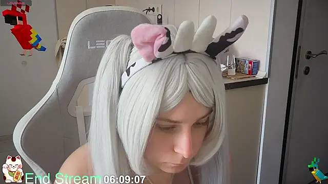 Snapshot of ShiroiFubuki chatting on June 2026 09:12:02 AM ShiroiFubuki online show from June 2026 09:12:02 AM