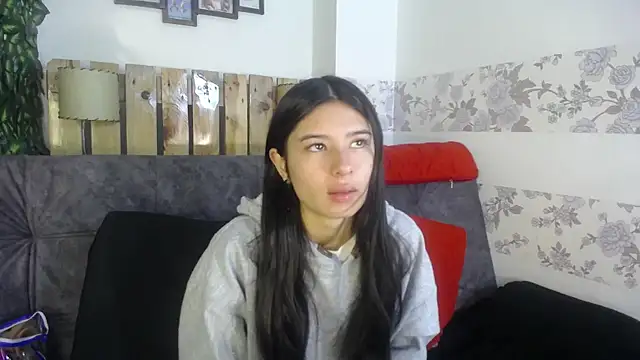 Snapshot of renata_allen chatting on February 2025 01:22:02 PM renata allen online show from February 2025 01:22:02 PM