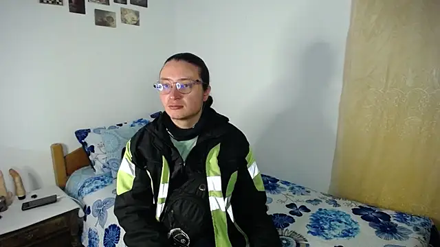 monkeywillwhite online show from May 2026 04:07:01 AM