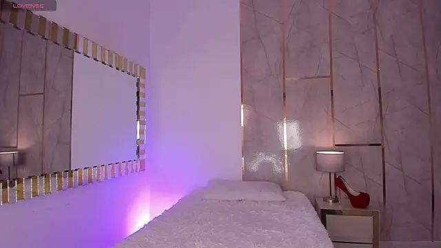 Snapshot of Jiggly__ chatting on March 2026 04:42:02 AM Jiggly online show from March 2026 04:42:02 AM