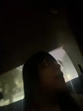 Lia flowers online show from March 2026 11:33:01 PM