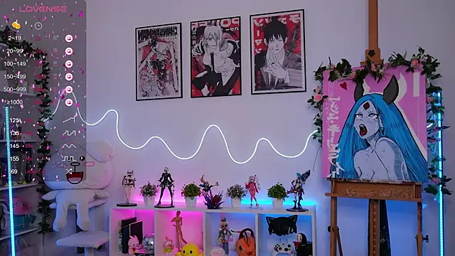 HolliWould  online show from September 2025 05:29:02 PM