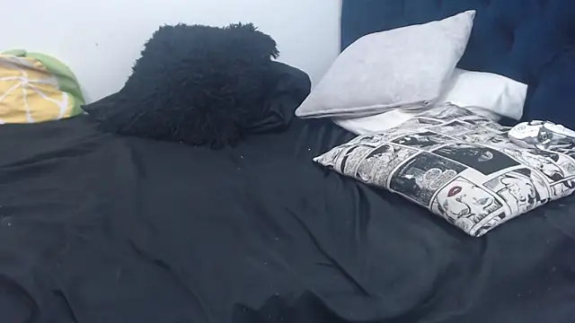 queenofwetqueens online show from October 2025 04:24:02 PM