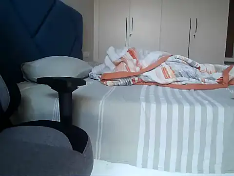 Snapshot of insanefreak69 chatting on February 2026 02:08:02 AM insanefreak69 online show from February 2026 02:08:02 AM