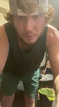 Snapshot of hottestcouplevaa chatting on December 2024 09:44:02 AM hottestcouplevaa online show from December 2024 09:44:02 AM