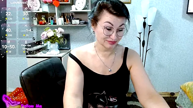 Snapshot of BeatriksS chatting on October 2025 04:09:02 PM BeatriksS online show from October 2025 04:09:02 PM