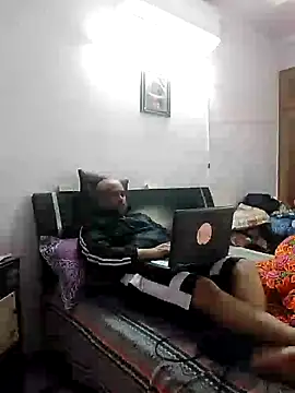 Dick 6inches online show from December 2024 09:46:01 AM