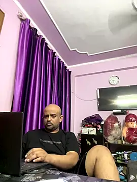 Dick 6inches online show from October 2025 03:01:02 PM