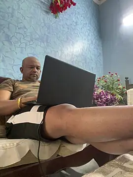 Dick 6inches online show from February 2026 02:54:01 AM