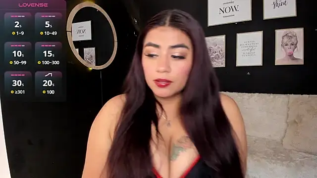 Snapshot of silvia_lane chatting on March 2025 04:24:01 AM silvia lane online show from March 2025 04:24:01 AM