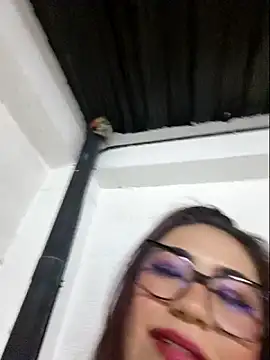 silvia lane online show from November 2025 03:51:01 AM