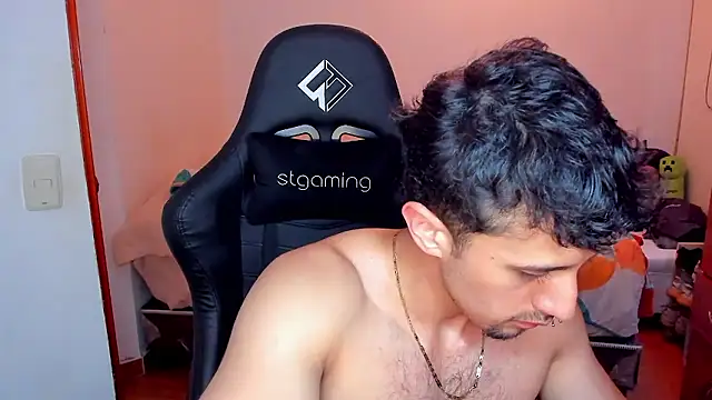 Tommy Bred online show from January 2026 10:48:02 PM