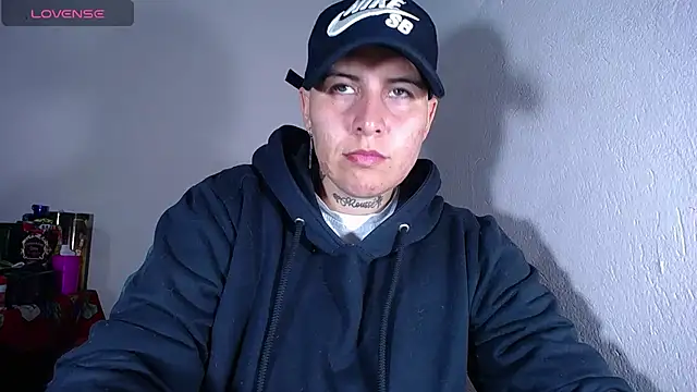 Snapshot of Yessi_rousse chatting on December 2024 11:38:02 PM Yessi rousse online show from December 2024 11:38:02 PM
