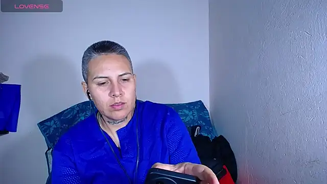 Snapshot of Yessi_rousse chatting on January 2025 10:34:02 AM Yessi rousse online show from January 2025 10:34:02 AM