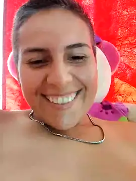 Snapshot of Yessi_rousse chatting on February 2025 08:36:01 PM Yessi rousse online show from February 2025 08:36:01 PM
