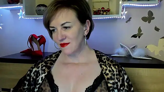 Snapshot of feliziaDesire chatting on March 2025 07:47:02 PM feliziaDesire online show from March 2025 07:47:02 PM
