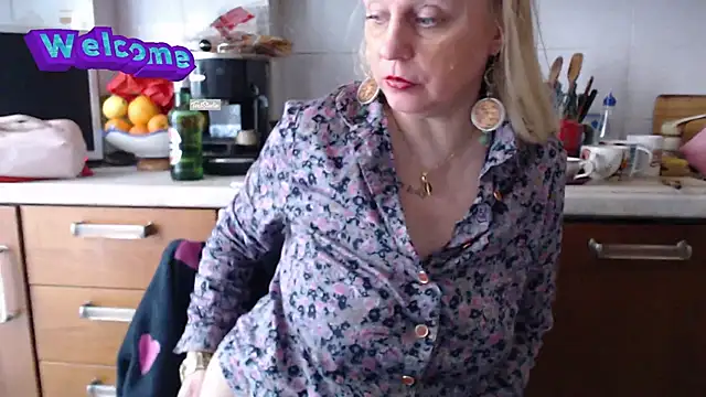 martachatte online show from March 2025 03:20:01 PM