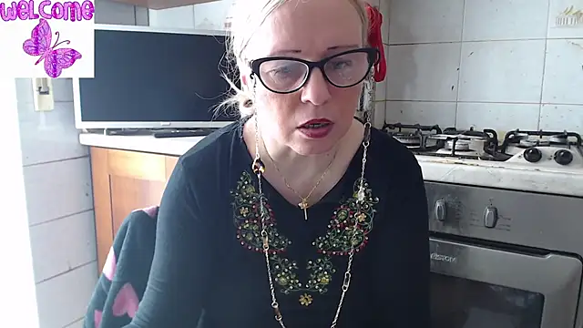 martachatte online show from March 2025 01:56:02 PM