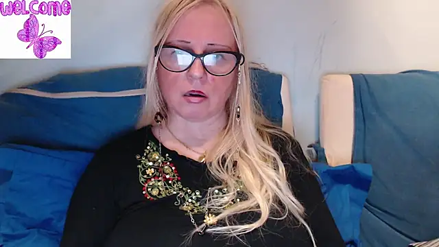 martachatte online show from March 2025 08:09:02 PM