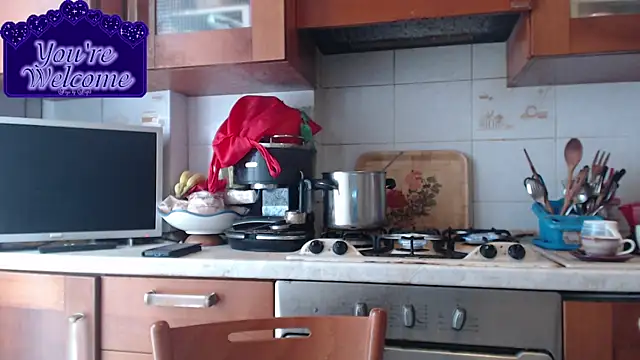 Snapshot of martachatte chatting on February 2026 09:06:02 AM martachatte online show from February 2026 09:06:02 AM