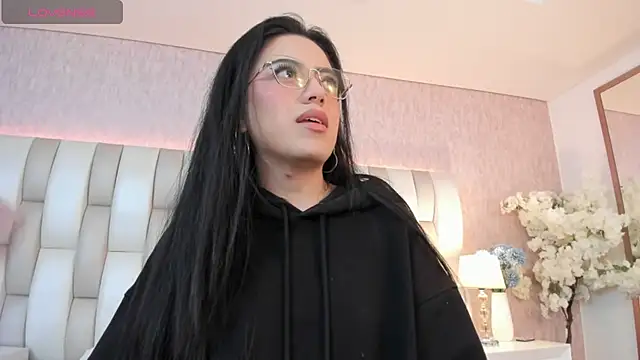 Snapshot of Rebeca_jones chatting on February 2025 01:17:02 PM Rebeca jones online show from February 2025 01:17:02 PM