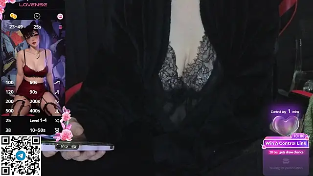 Mia G0ld online show from January 2025 01:45:02 PM