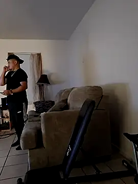 hungpenis210 online show from October 2025 01:52:02 AM