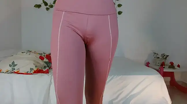 Snapshot of Nayade chatting on February 2025 01:22:01 AM Nayade online show from February 2025 01:22:01 AM