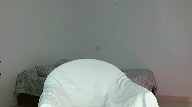 Snapshot of Nayade chatting on March 2025 06:16:01 PM Nayade online show from March 2025 06:16:01 PM