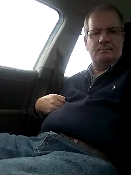 Snapshot of stiffandlubed@xh chatting on December 2024 07:32:01 AM stiffandlubedxh online show from December 2024 07:32:01 AM