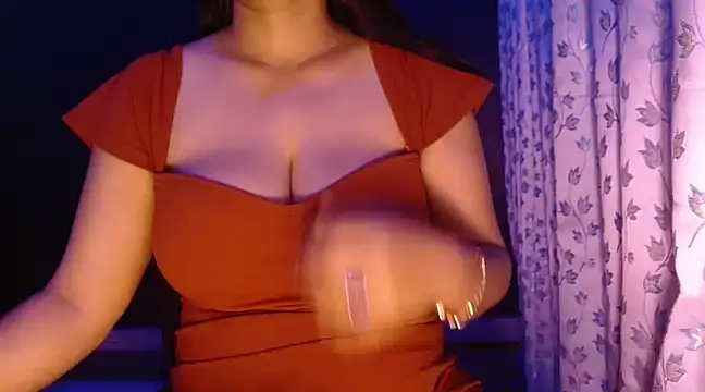 janifer001 online show from February 2025 01:35:01 AM