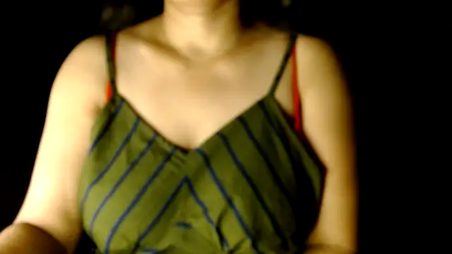 janifer001 online show from April 2026 01:53:02 AM