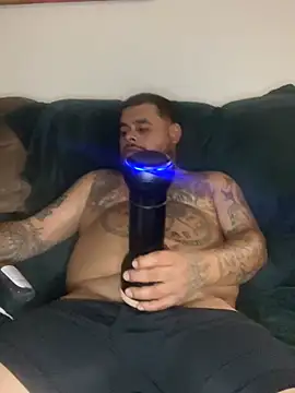 Martinez7233 online show from February 2026 05:56:01 AM