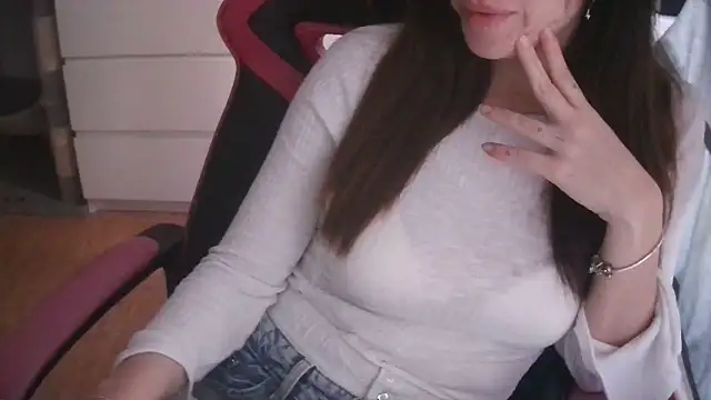 LunaGuerraxx online show from March 2026 08:31:01 AM