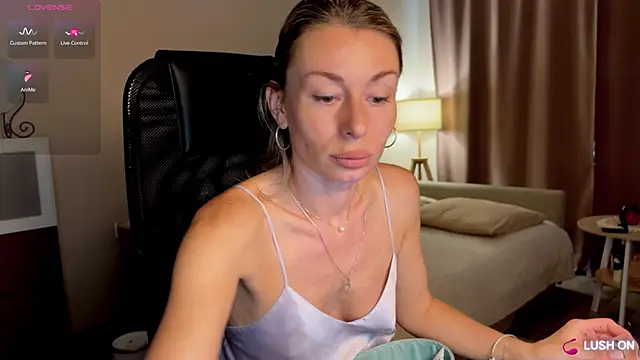 DannaEvan online show from May 2026 01:33:01 AM