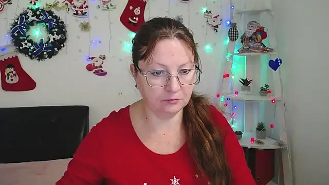 Snapshot of VanessaHotts chatting on December 2024 06:14:01 AM VanessaHotts online show from December 2024 06:14:01 AM