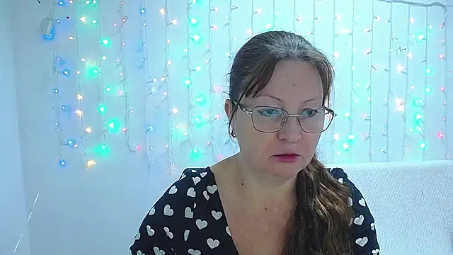 Snapshot of VanessaHotts chatting on January 2025 06:02:02 AM VanessaHotts online show from January 2025 06:02:02 AM