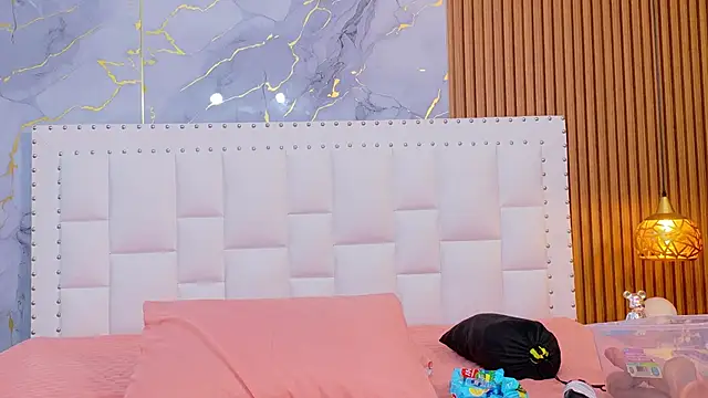 naughty ebonyy online show from September 2025 02:59:01 AM