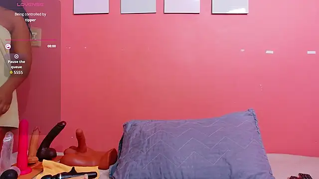 naughty ebonyy online show from December 2025 09:22:01 PM