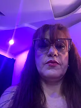 lonely shewolf online show from October 2025 05:03:02 PM