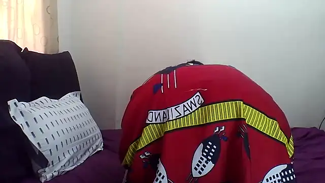 AddictiveAssCurves online show from October 2025 12:28:02 PM